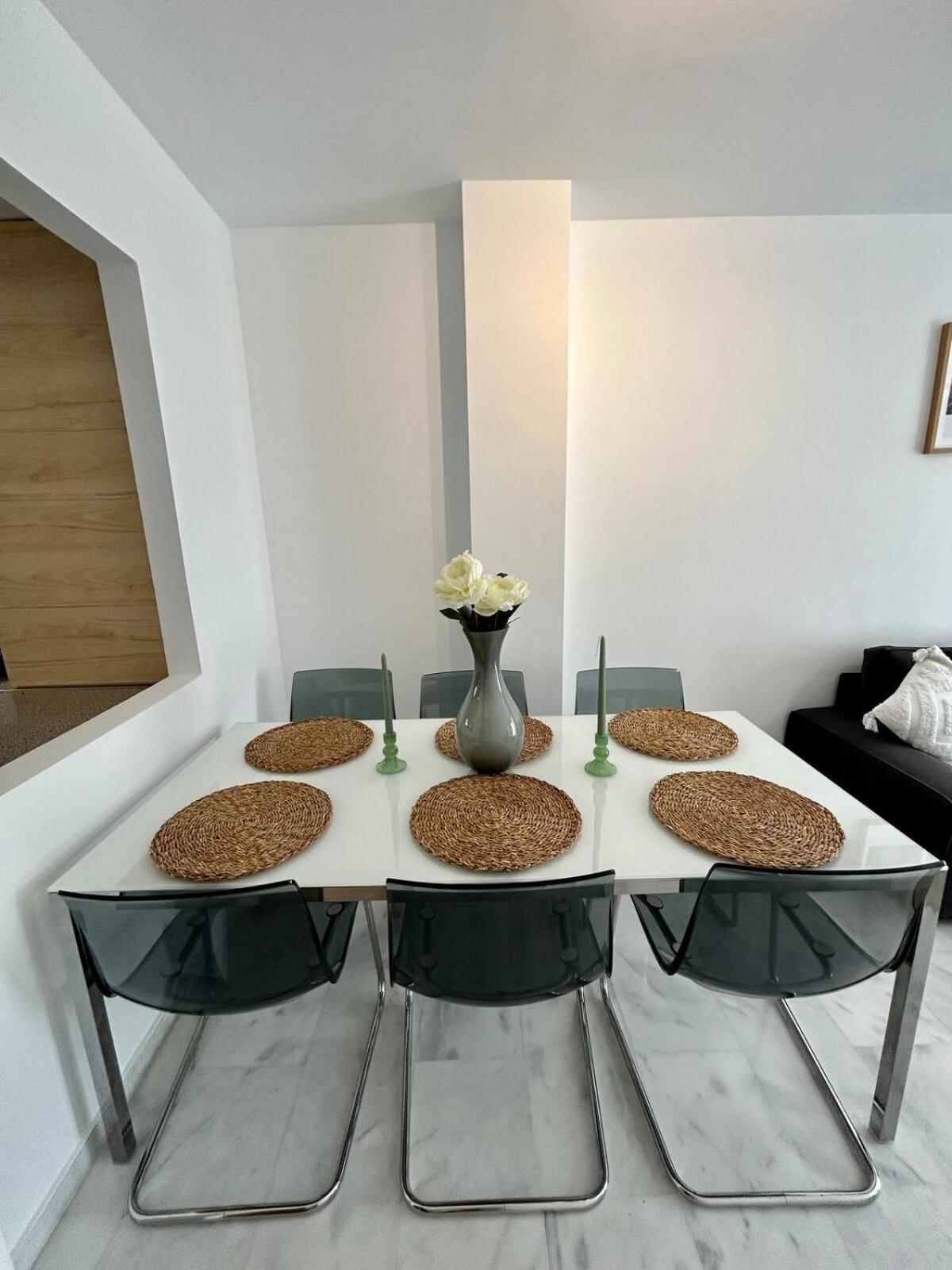 Sunbridge Apartment *